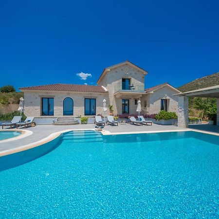 Kaminia Blu Villa Ratzaklion Bagian luar foto