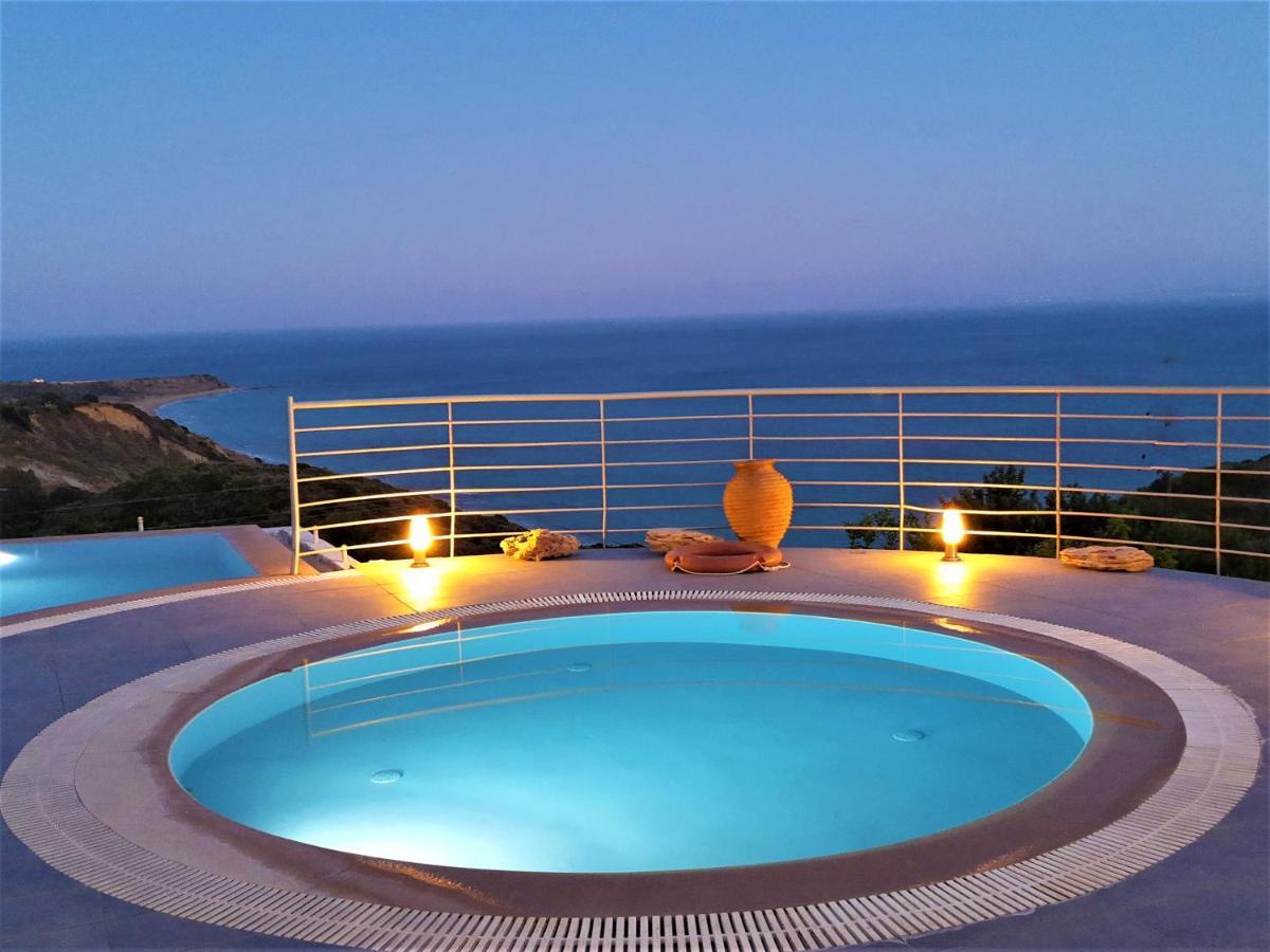 Kaminia Blu Villa Ratzaklion Bagian luar foto