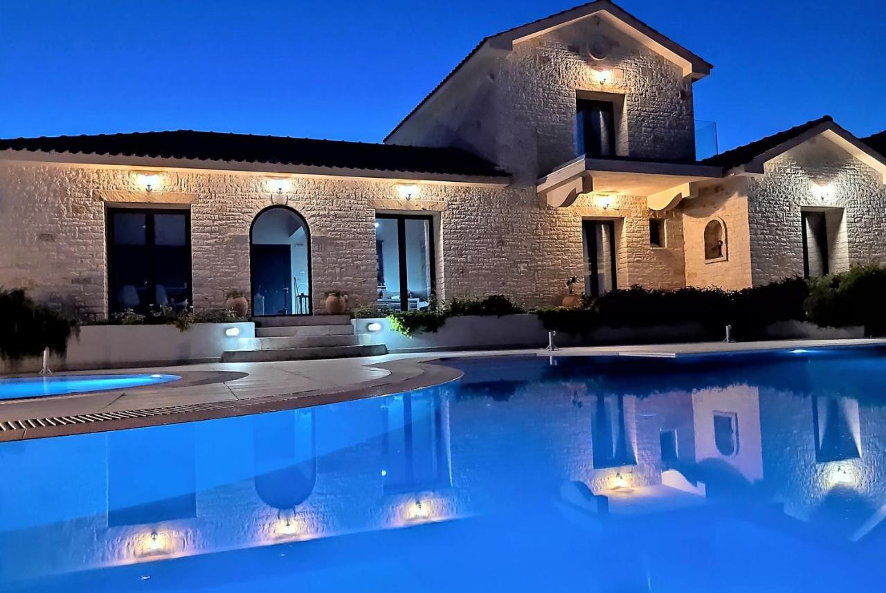 Kaminia Blu Villa Ratzaklion Bagian luar foto