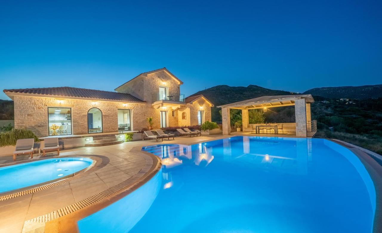 Kaminia Blu Villa Ratzaklion Bagian luar foto